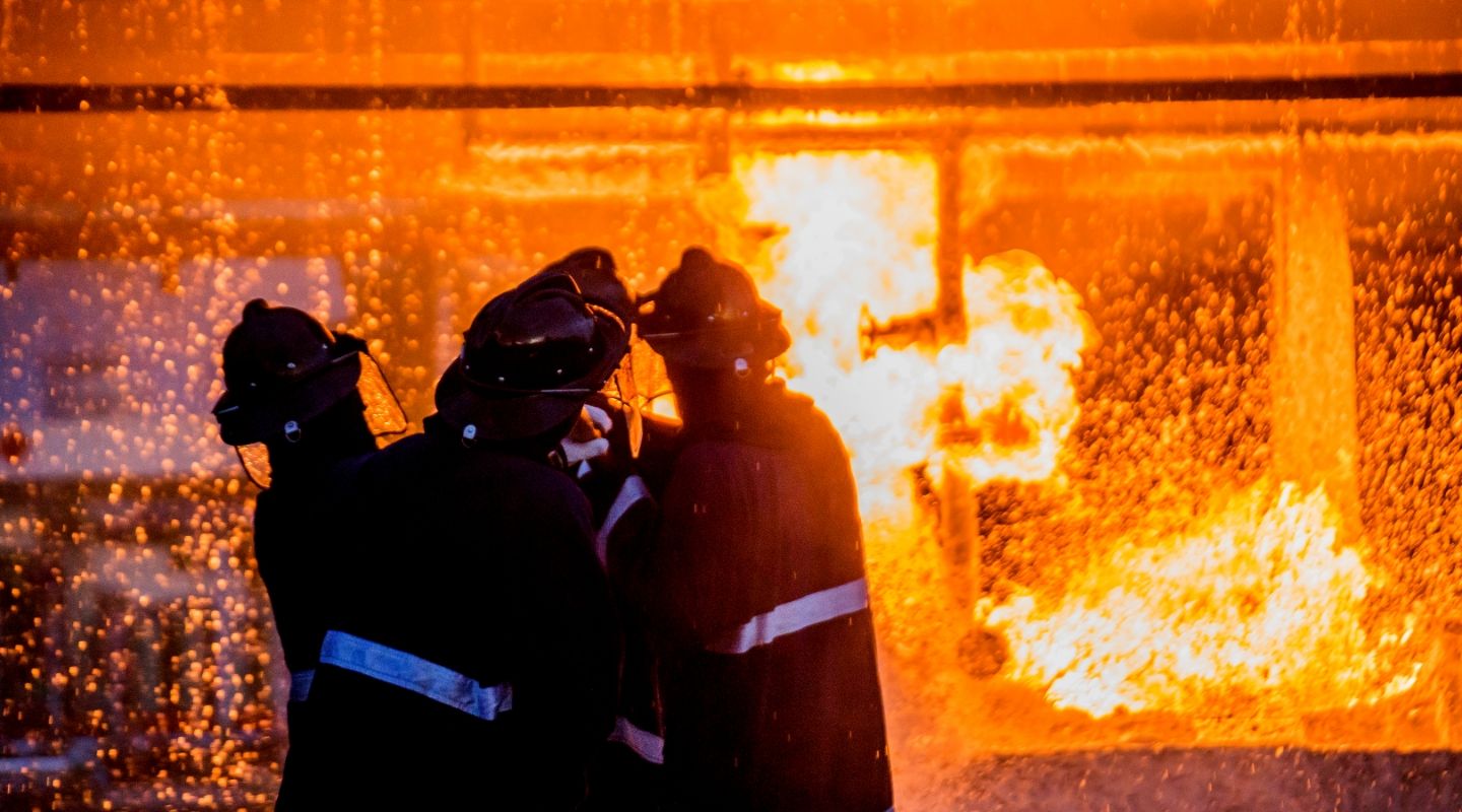 https://backend.amid-firmenversicherungen.deBrandschaden Feuerschaden Totalausfall Sachversicherung Absicherung AMID 